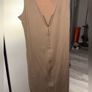Nicki Minaj, Tan Midi Sleeveless Zip-Up Dress